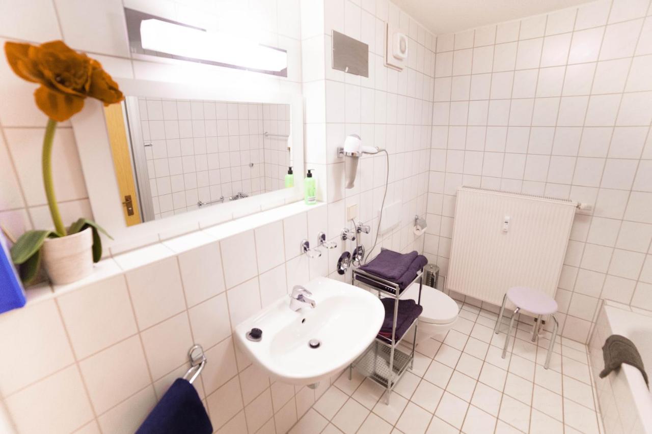 Fewoleipzig Sued Mit Tiefgarage Buitenkant foto